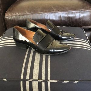 Madewell black patent leather loafers
